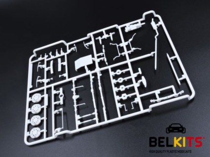 BEL006_3_sprue
