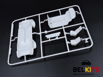 BEL006_4_sprue