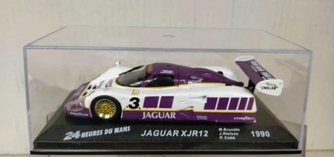 EDI-JAGXJR12LM1990_1